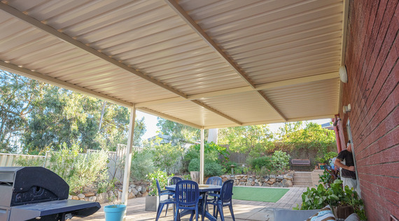 Trimdek flat patio perth design example